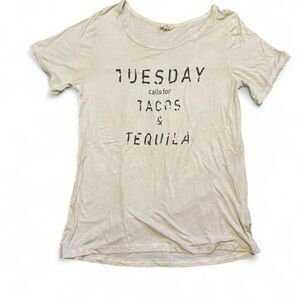 POL Women's Taco Tuesday Casual T-shirt Size Small
